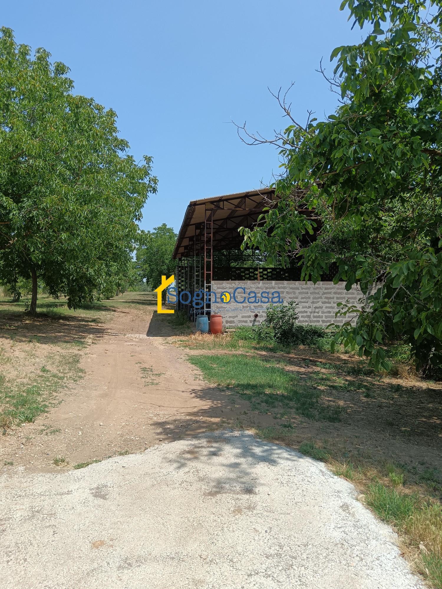 IN VENDITA A CIVITA CASTELLANA