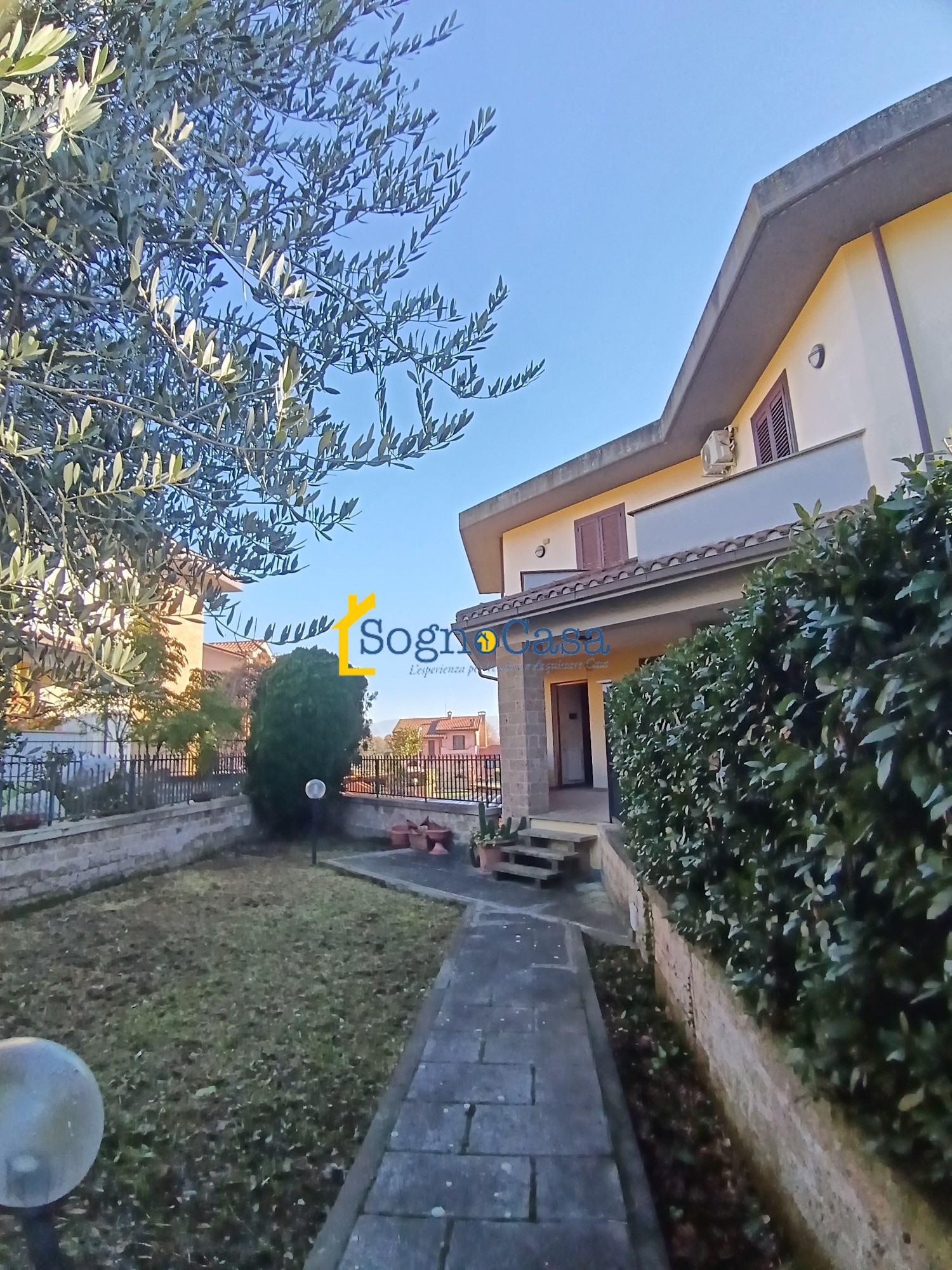Ref.280, IN VENDITA A CIVITA CASTELLANA